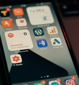 Comparación entre Google Ads y Meta Ads para empresas en Colombia